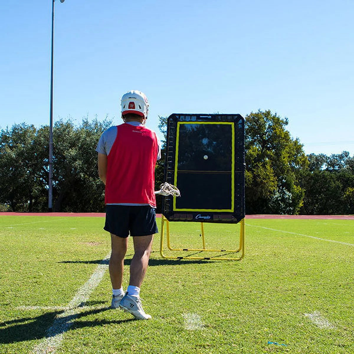 Champion Sports XL Deluxe Lacrosse Target: Ball Return Bounce Back Net Set for Professional, College and Grade School Training & Drills - 6' x 4' Rebound Area
