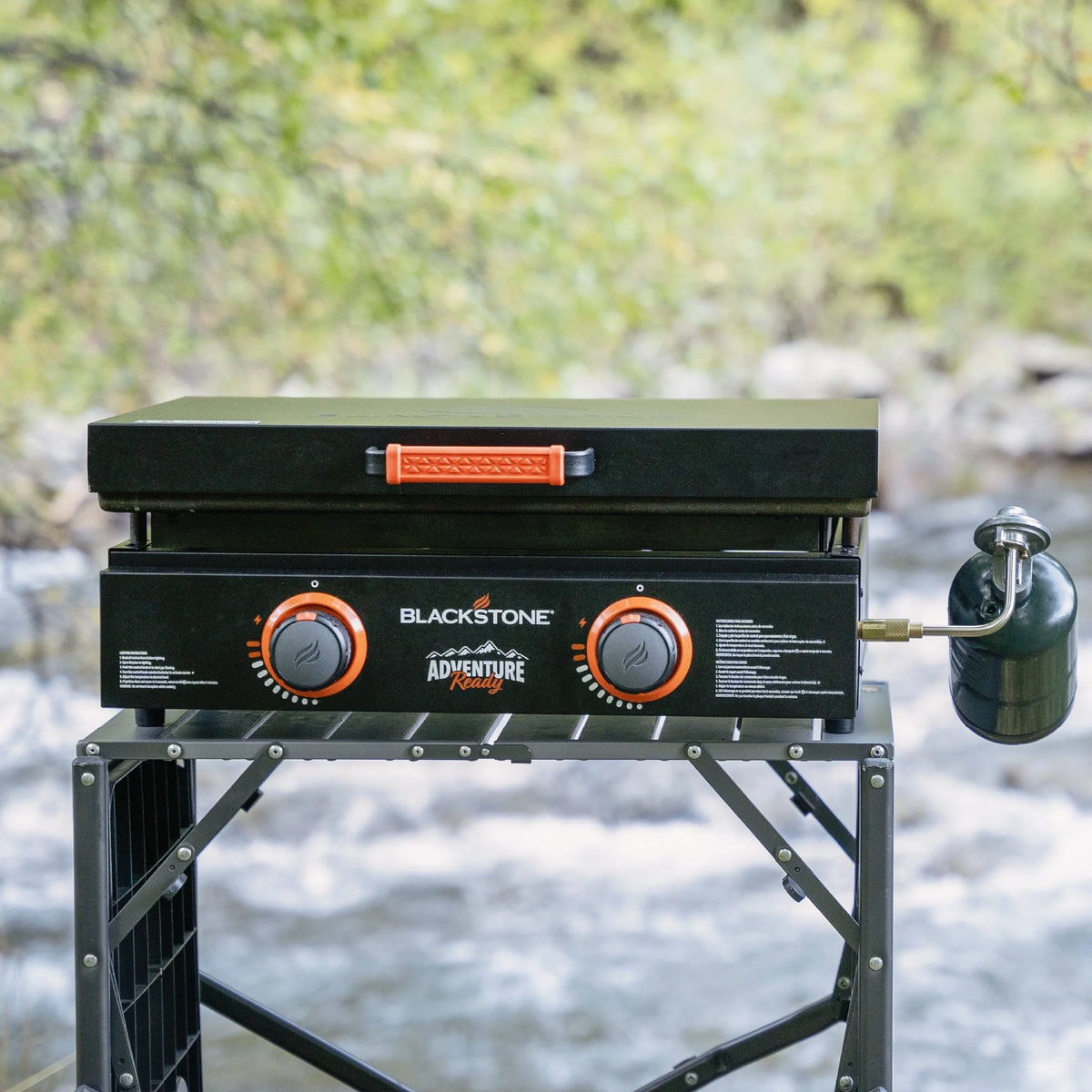 Blackstone Adventure Ready 2 - Burner 22" Propane Griddle with Hard Cover in Black