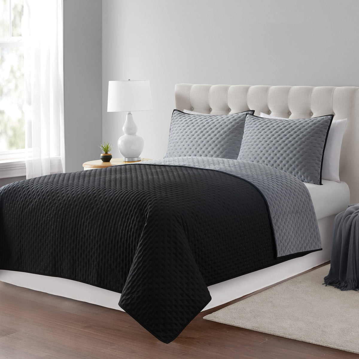 Mainstays Grey Mink Polyester Quilt, Full/Queen, Adult, Reversible